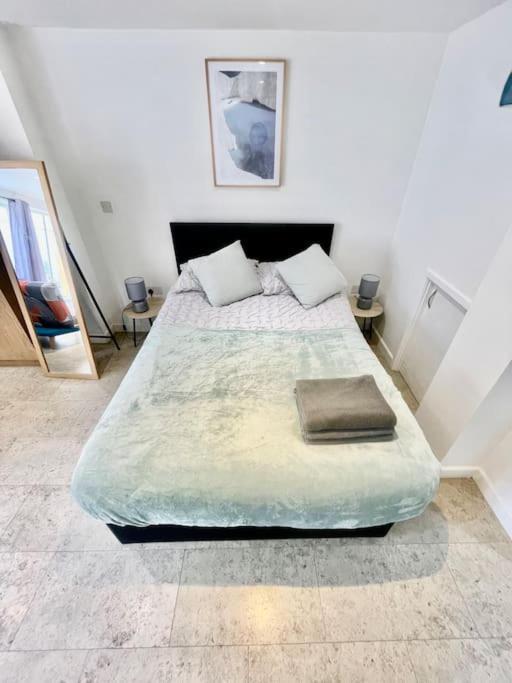 Cambridge City Centre Studio, Sleeps 3 Eksteriør billede